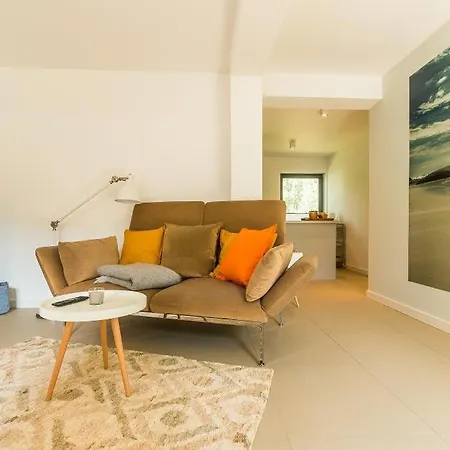 Drei Akazien 2 * Neuhaus (Mecklenburg-Vorpommern)