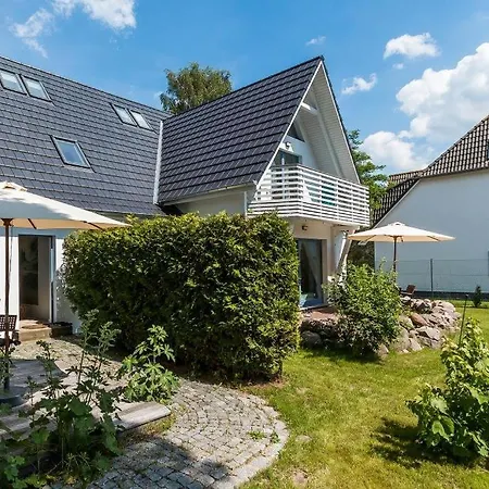 Drei Akazien 2 * Neuhaus (Mecklenburg-Vorpommern)