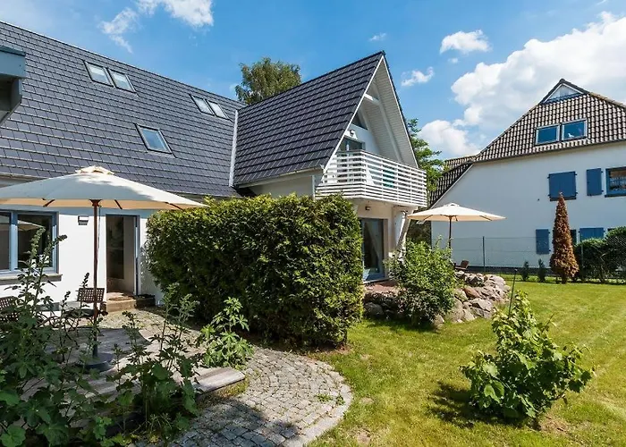 Drei Akazien 2 * Neuhaus